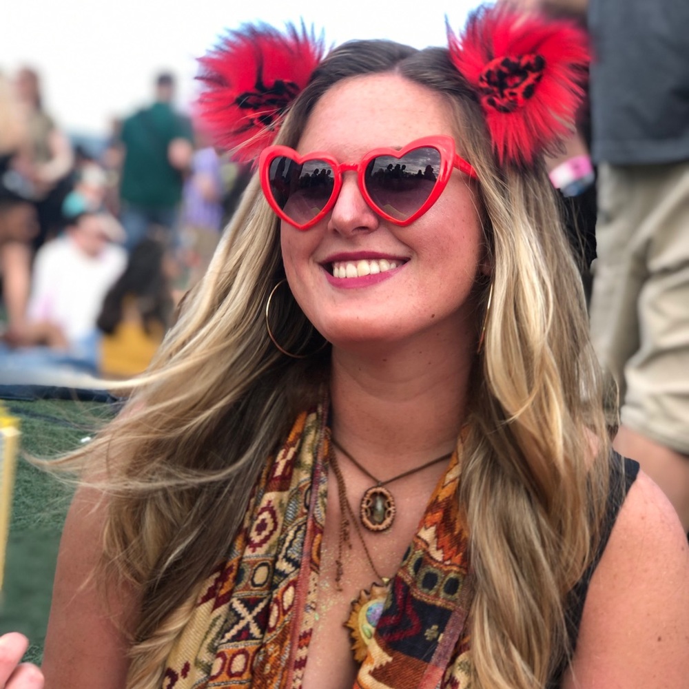 Meet your Posher, Jennifer